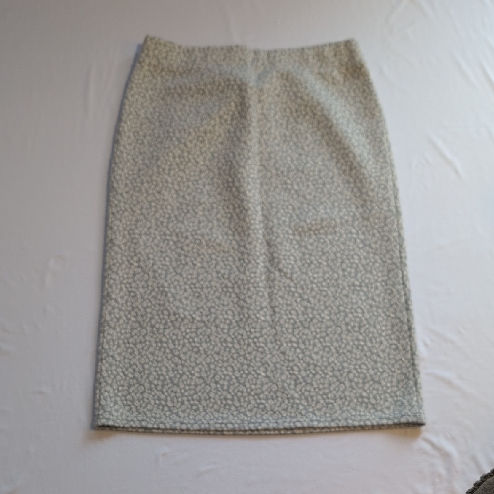 LOFT Cream Floral Pencil Skirt